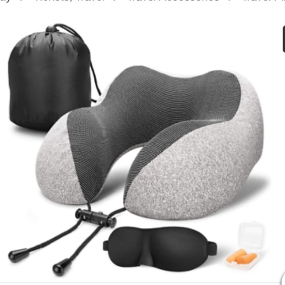 NEW Memory Foam  Travel kit
